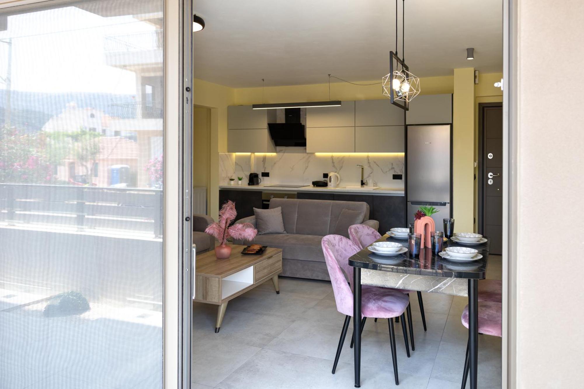 Meraviglia Residence - Ruby Apartment อาร์กอสโตลี ภายนอก รูปภาพ